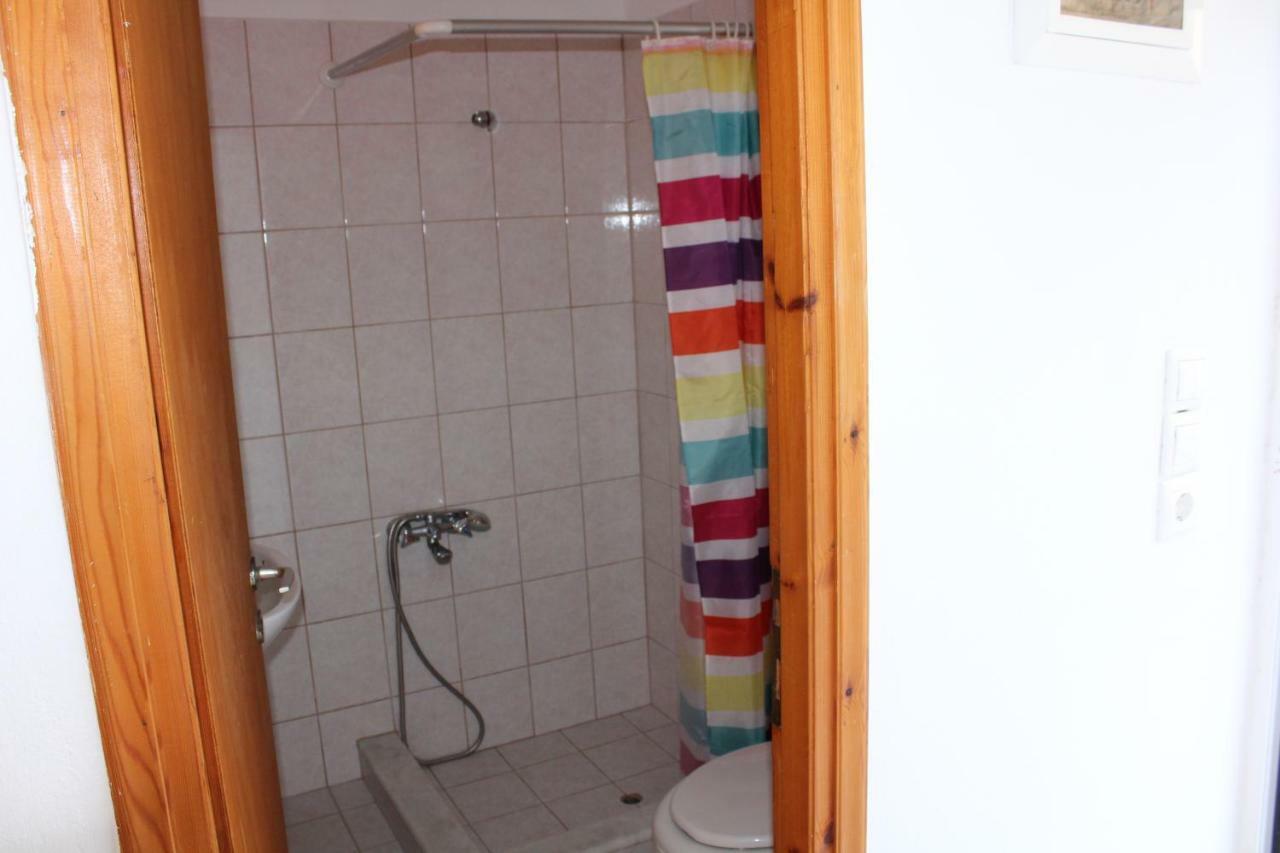 Aaron Studios Apartments Agia Fotia  Ngoại thất bức ảnh