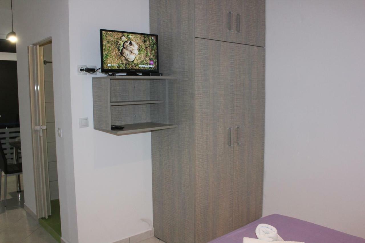 Aaron Studios Apartments Agia Fotia  Ngoại thất bức ảnh