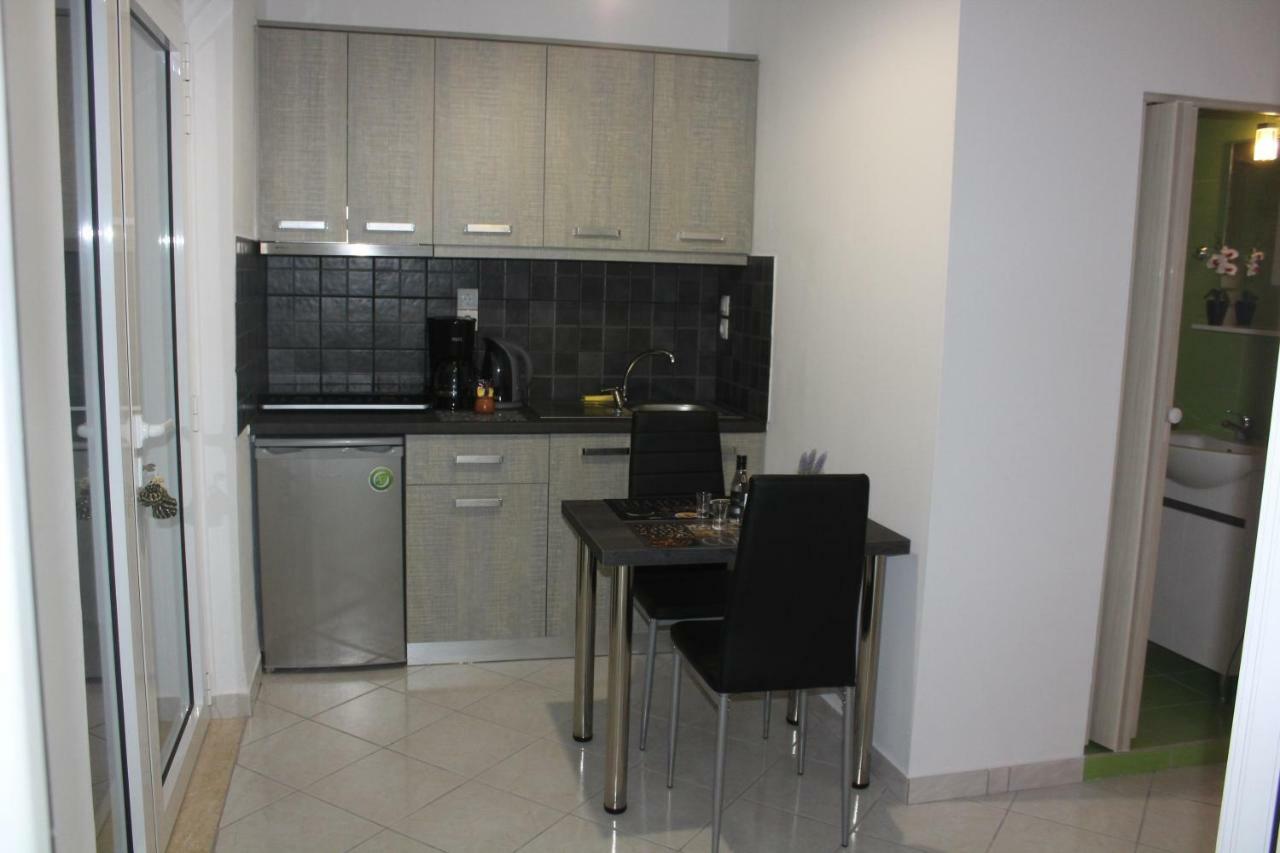 Aaron Studios Apartments Agia Fotia  Ngoại thất bức ảnh