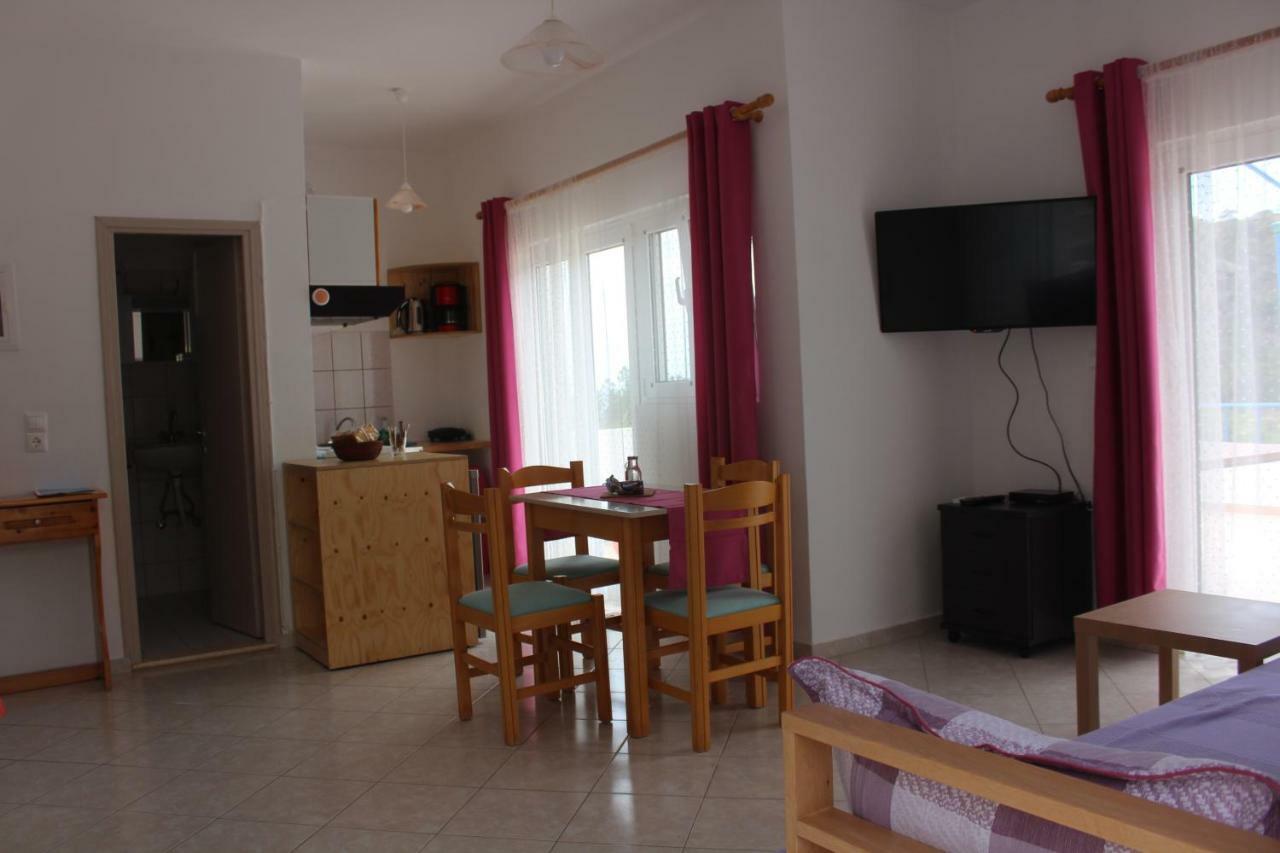 Aaron Studios Apartments Agia Fotia  Ngoại thất bức ảnh