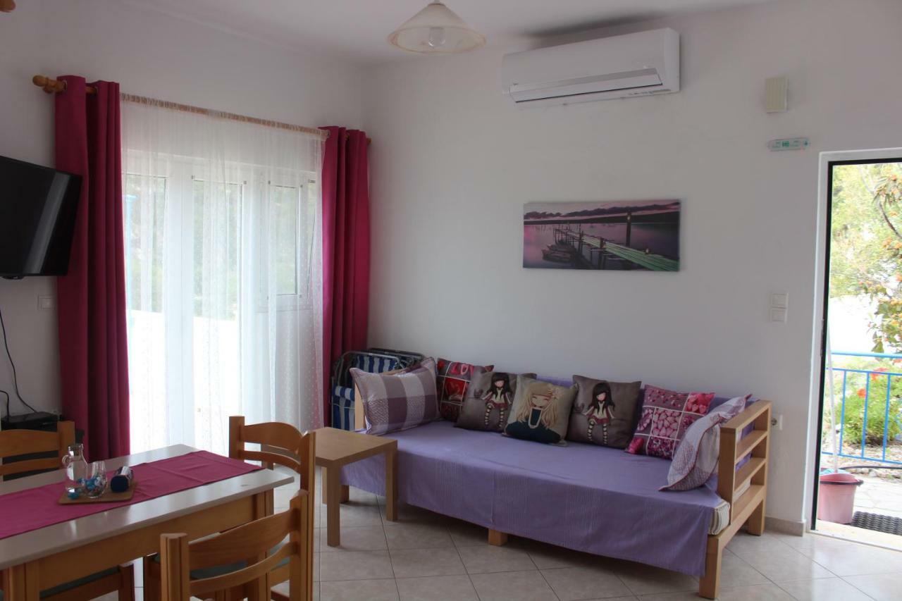 Aaron Studios Apartments Agia Fotia  Ngoại thất bức ảnh